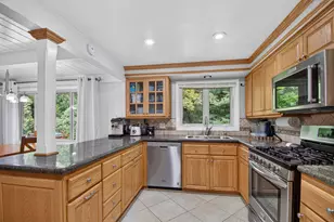 418 Jonathon Dr, Racine, WI 53402 - Photo 11