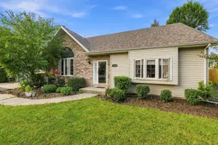 9018 Morgan Ct, Racine, WI 53126 - Photo 3