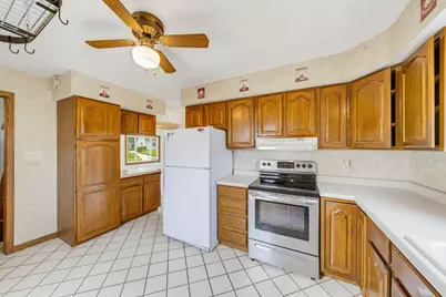 8716 W Boone Ave, West Allis, WI 53227 - Photo 5