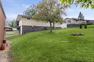1218 Jefferson Ave, Sparta, WI 54656 - Photo 27