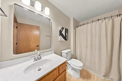 10180 W Whitnall Edge Cir #C, Franklin, WI 53132 - Photo 15