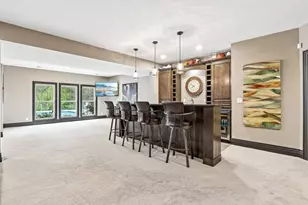 W248N2175 Kettle Cove Ct, Pewaukee, WI 53072 - Photo 41
