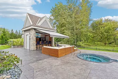 W248N2175  Kettle Cove Ct, Pewaukee, WI 53072 - Photo 3