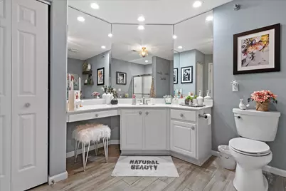 6716 S 34th St, Franklin, WI 53132 - Photo 23