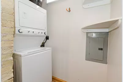 904 E Pearson St #103, Milwaukee, WI 53202 - Photo 21