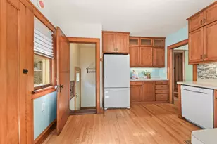 2461 N 60th St, Wauwatosa, WI 53210 - Photo 19