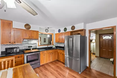 36707  Prairie Dr, Summit, WI 53066 - Photo 13