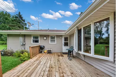 4722  St Regis Dr, Racine, WI 53403 - Photo 15