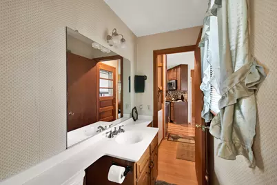 4722  St Regis Dr, Racine, WI 53403 - Photo 19