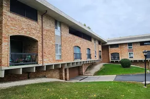 11946 W Mill Rd, Milwaukee, WI 53225 - Photo 29