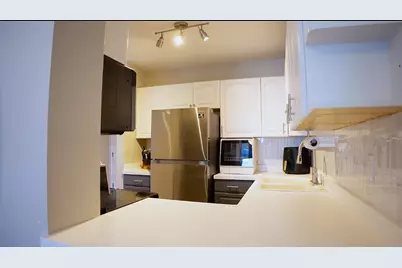 11946 W Mill Rd #3, Milwaukee, WI 53225 - Photo 7