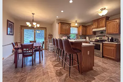 N73W15494  Paseo Ln, Menomonee Falls, WI 53051 - Photo 11