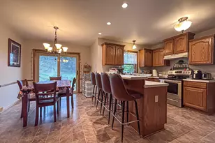 N73W15494 Paseo Ln, Menomonee Falls, WI 53051 - Photo 11