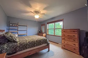 N73W15494 Paseo Ln, Menomonee Falls, WI 53051 - Photo 21