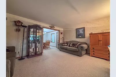 N73W15494  Paseo Ln, Menomonee Falls, WI 53051 - Photo 5