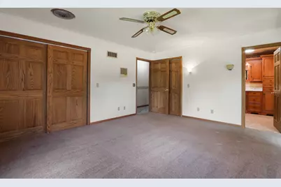 7560 W Pleasant St, Darien, WI 53115 - Photo 19