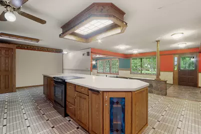 7560 W Pleasant St, Darien, WI 53115 - Photo 9