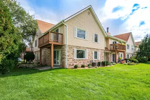 10625 N Ivy Ct, Mequon, WI 53092 - Photo 19