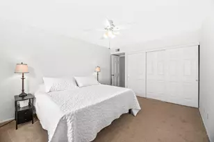 10625 N Ivy Ct, Mequon, WI 53092 - Photo 15