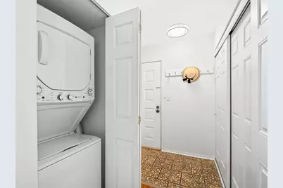 10625 N Ivy Ct, Mequon, WI 53092 - Photo 17