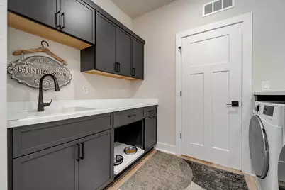 N57W20799  Dunbar Ct, Menomonee Falls, WI 53051 - Photo 35