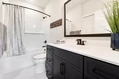 N57W20799  Dunbar Ct, Menomonee Falls, WI 53051 - Photo 33