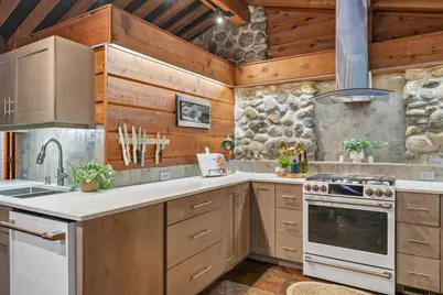 436  Thomas Rd, Wales, WI 53183 - Photo 17