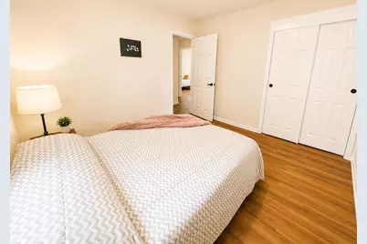 4646 N 72nd St, Milwaukee, WI 53218 - Photo 13