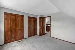 10404 W Darnel Ave, Milwaukee, WI 53224 - Photo 17