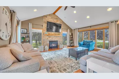 N8202  Lake View Cir, Rhine, WI 53020 - Photo 5
