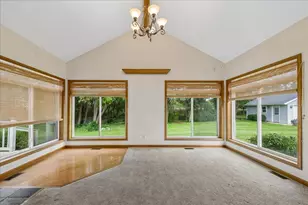W5570 Double Dr, Walworth, WI 53184 - Photo 7