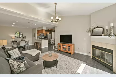399 N Main St #F, Thiensville, WI 53092 - Photo 3