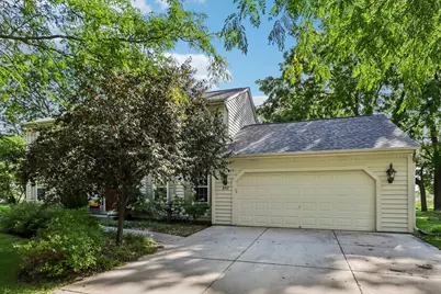 652  Fairway Cir, Jefferson, WI 53549 - Photo 3