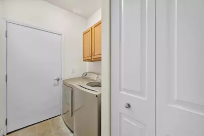 8485 S Ashbury Ln #101, Oak Creek, WI 53154 - Photo 25