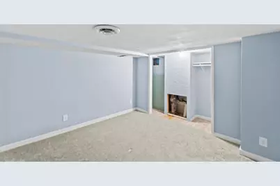 314  Sunset Dr, Pewaukee, WI 53072 - Photo 19
