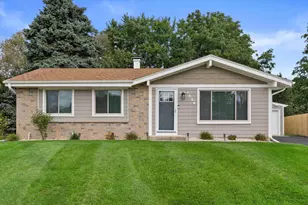 1628 Wiese Ln, Racine, WI 53406 - Photo 1
