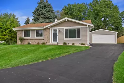 1628  Wiese Ln, Racine, WI 53406 - Photo 3
