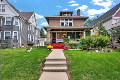 1574 S 77th St, West Allis, WI 53214 - Photo 1