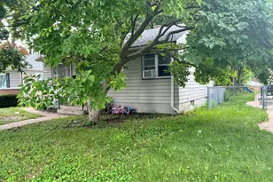 5171 N 69th St, Milwaukee, WI 53218 - Photo 3