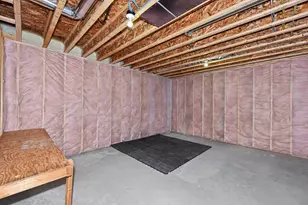 2009 Paris Ln, Cottage Grove, WI 53527 - Photo 45