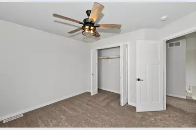 2009  Paris Ln, Cottage Grove, WI 53527 - Photo 37