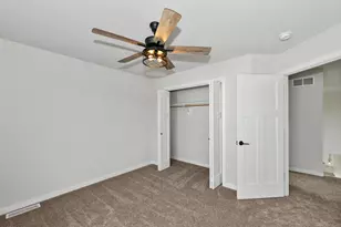 2009 Paris Ln, Cottage Grove, WI 53527 - Photo 37