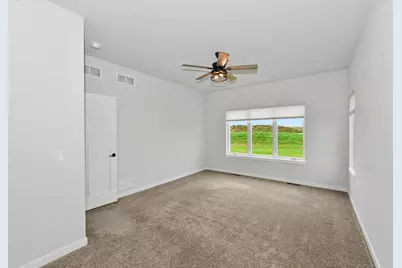 2009  Paris Ln, Cottage Grove, WI 53527 - Photo 25