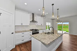 2009 Paris Ln, Cottage Grove, WI 53527 - Photo 19