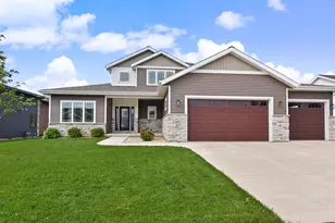 2009 Paris Ln, Cottage Grove, WI 53527 - Photo 3