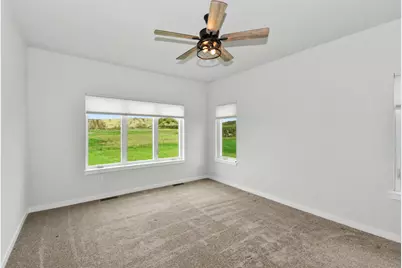 2009  Paris Ln, Cottage Grove, WI 53527 - Photo 23