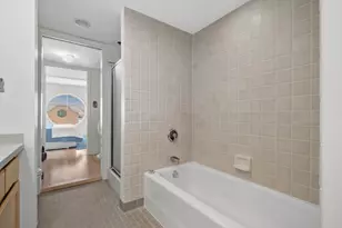 333 Lake Ave, Racine, WI 53403 - Photo 21