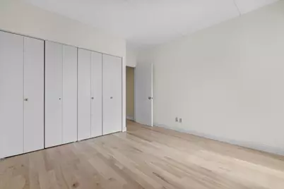 333  Lake Ave #807, Racine, WI 53403 - Photo 17