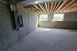 548 Harvest Ln, Hartford, WI 53027 - Photo 19