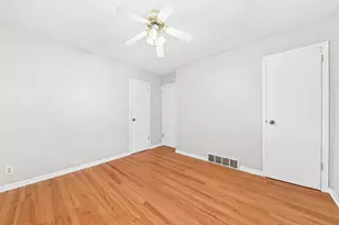1827 N 117th St, Wauwatosa, WI 53226 - Photo 13